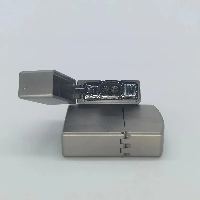 Titanium Shell Winddichte Aans - Lighter Insert Zippo recensie en prijs